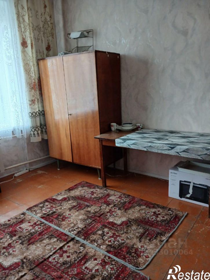 Комната ул 40 лет Октября, 33,  д. 33