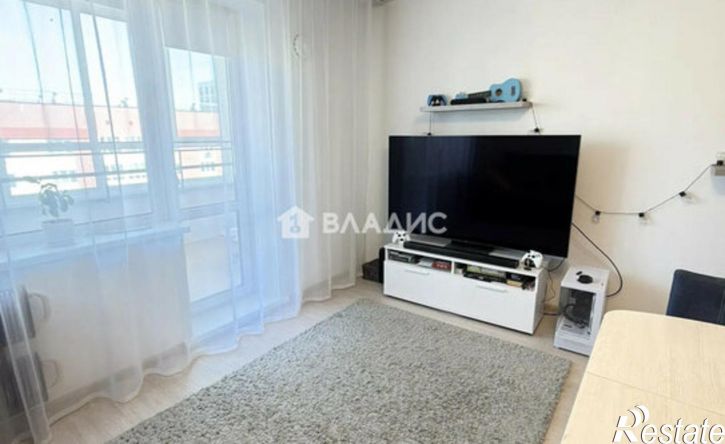 2-комн квартира ул Сергея Семенова, 32,  д. 32