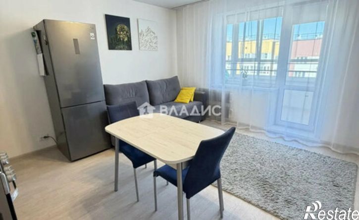 2-комн квартира ул Сергея Семенова, 32,  д. 32