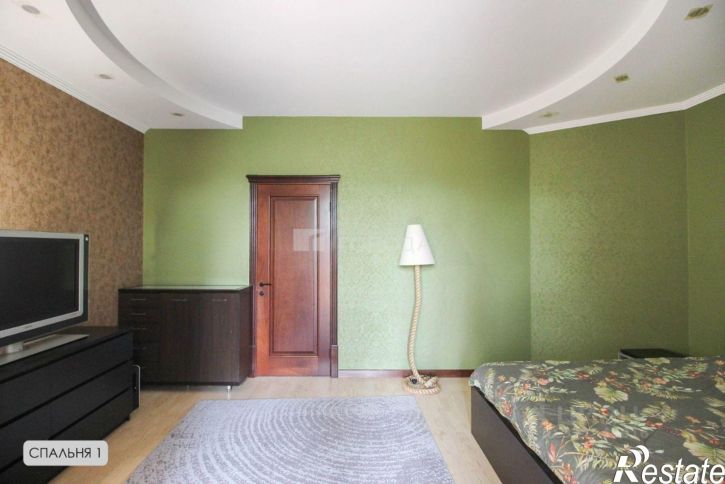 5-комн квартира ул Ленская, 1В,  д. 1В
