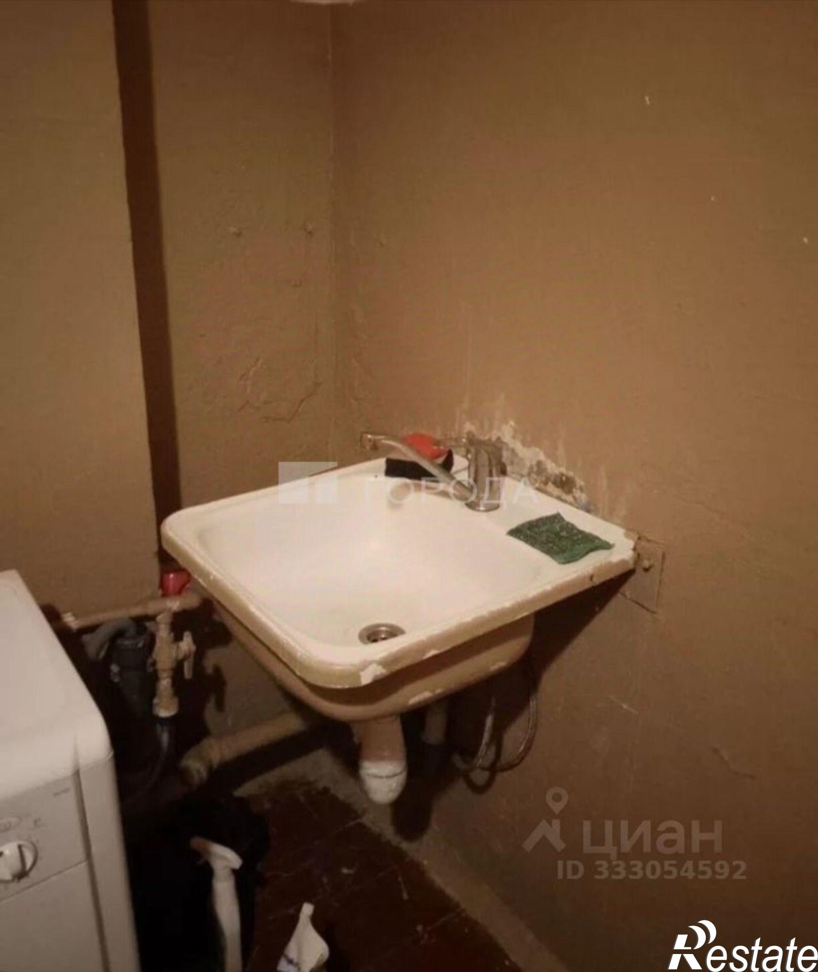 Купить комнату за 2 280 000 рублей на улица Крупской, 99
