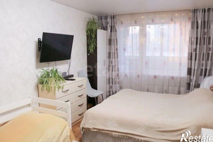 2-комн квартира улица Сергея Ускова, 25,  д. 25