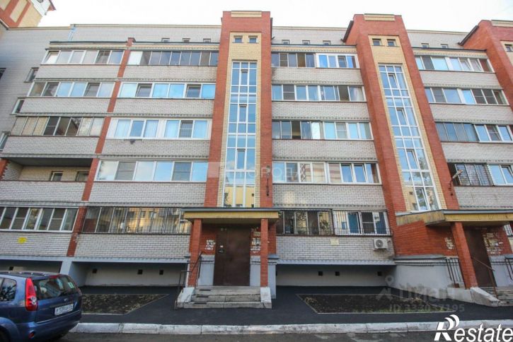 3-комн квартира ул Сизова, 28А,  д. 28А