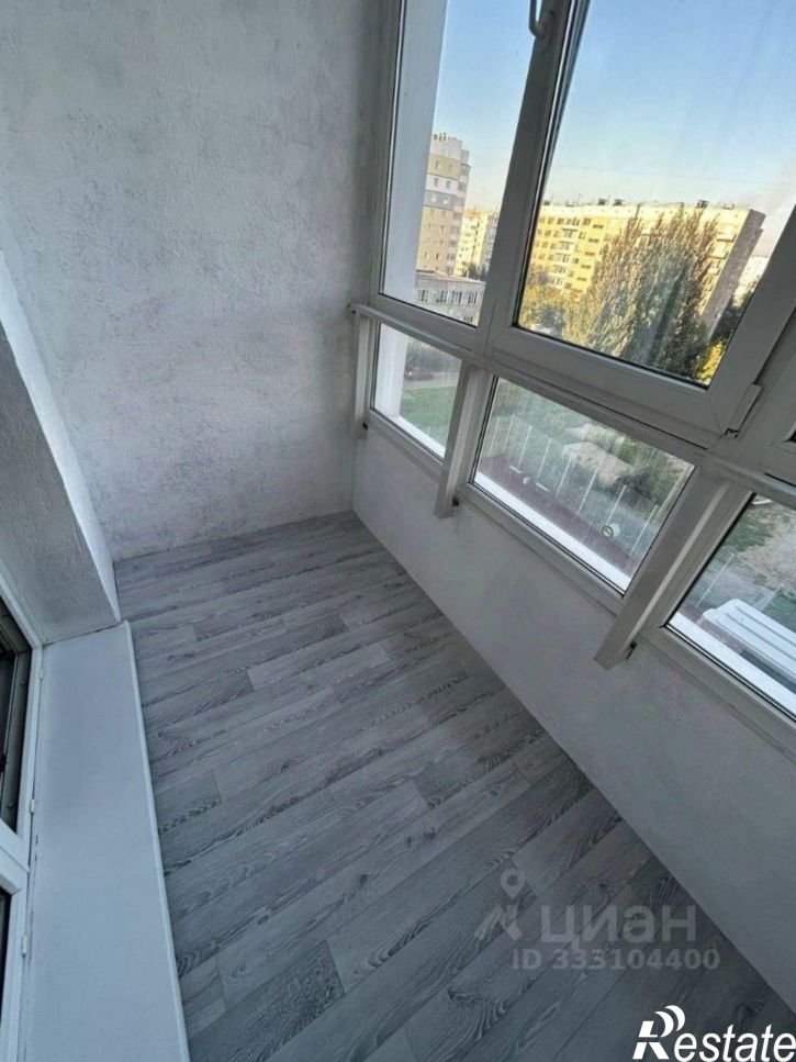 1-комн квартира улица Юрина, 204Ж,  д. 204Ж