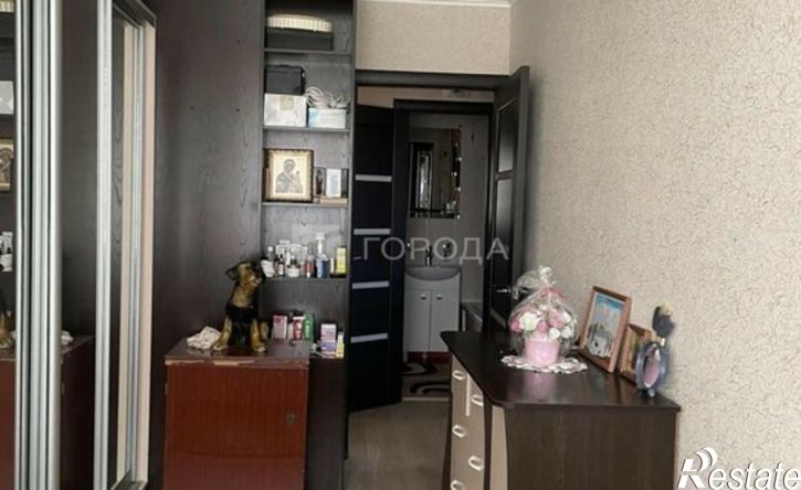 2-комн квартира проспект Космонавтов, 61Е,  д. 61Е