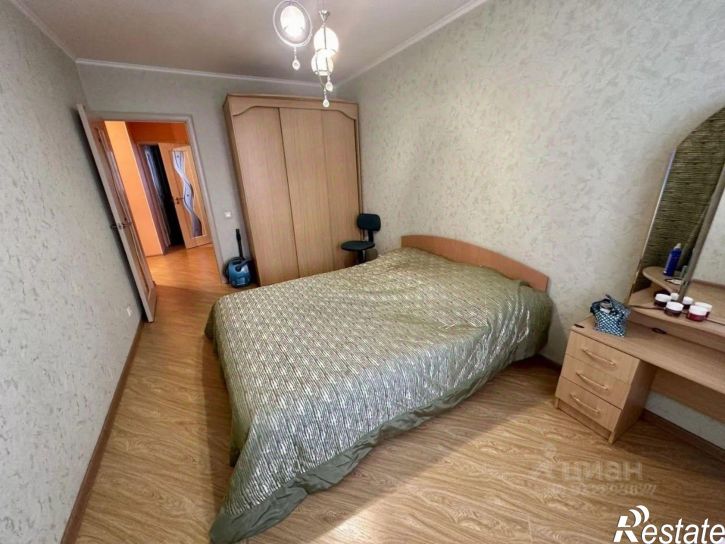 2-комн квартира Лазурная улица, 19,  д. 19