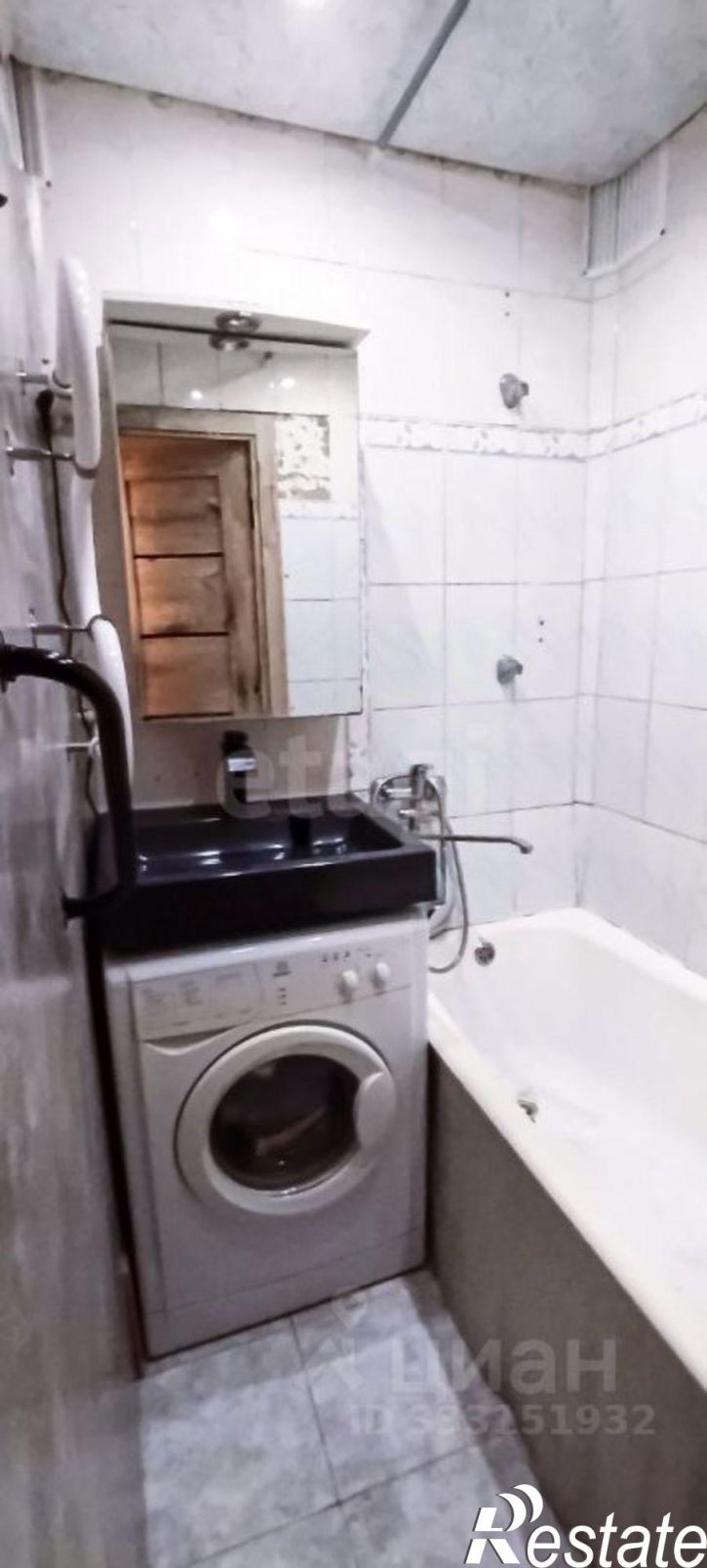 4-комн квартира ул Сухэ-Батора, 29,  д. 29