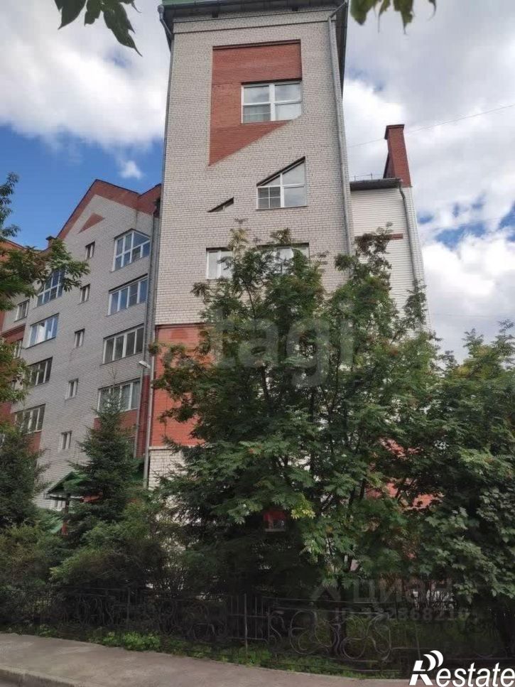 5-комн квартира ул Молодежная, 62Б,  д. 62Б