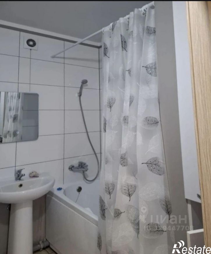 2-комн квартира улица Димитрова, 130,  д. 130