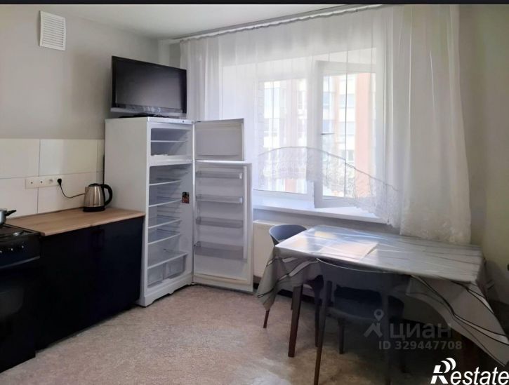 2-комн квартира улица Димитрова, 130,  д. 130