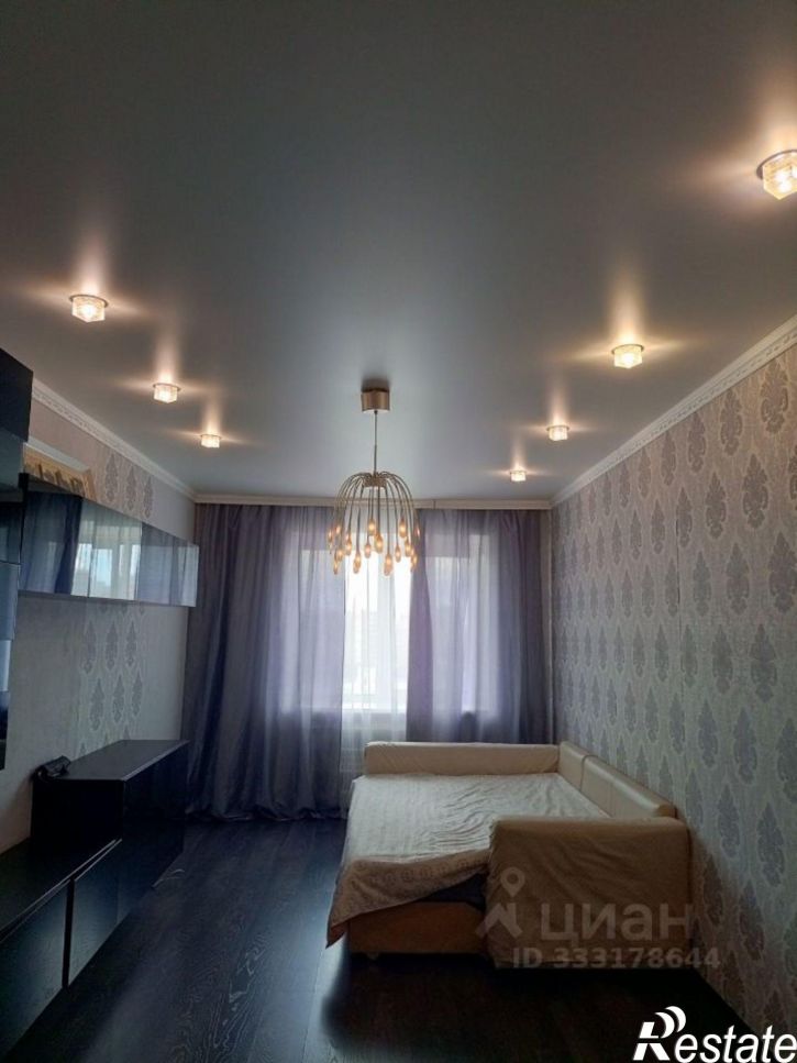 3-комн квартира улица Сергея Семёнова, 1,  д. 1