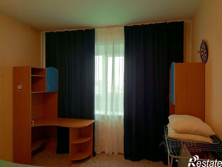 3-комн квартира улица Сергея Семёнова, 1,  д. 1