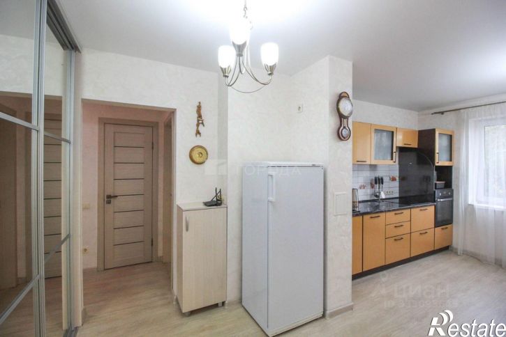 3-комн квартира улица Антона Петрова, 223,  д. 223