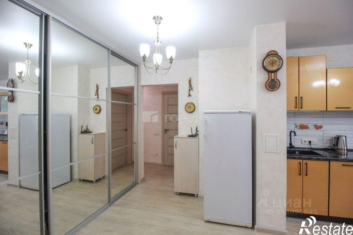 3-комн квартира улица Антона Петрова, 223,  д. 223