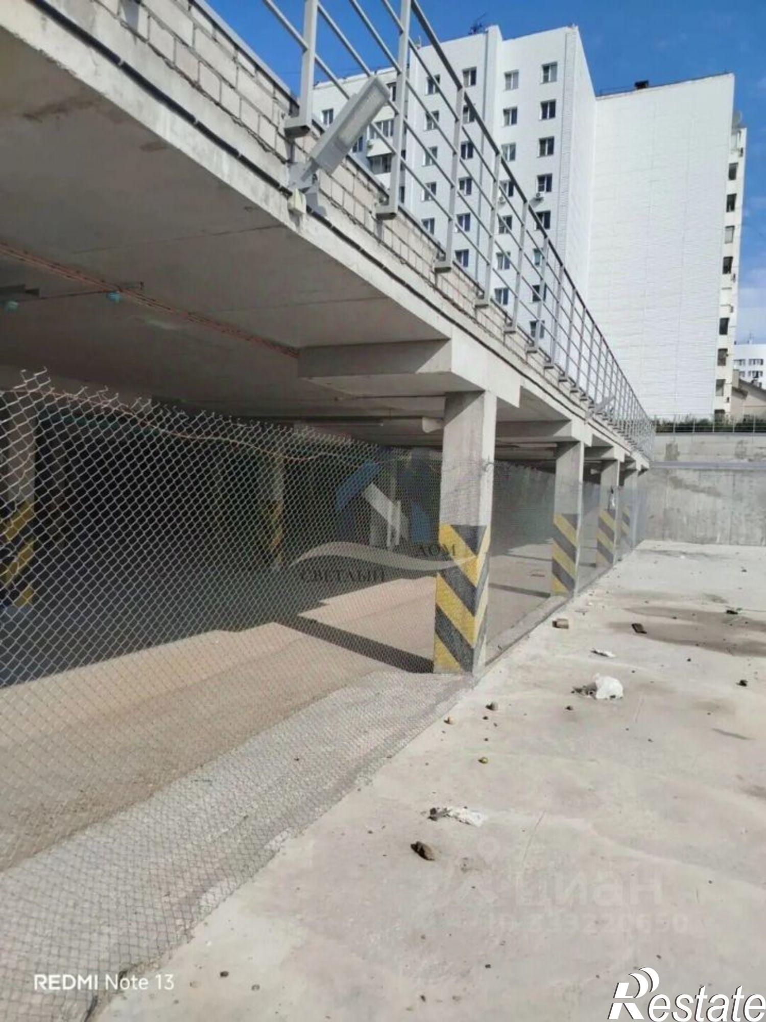 Купить гараж, место в паркинге за 98 000 500 рублей на Павловский тракт, 209