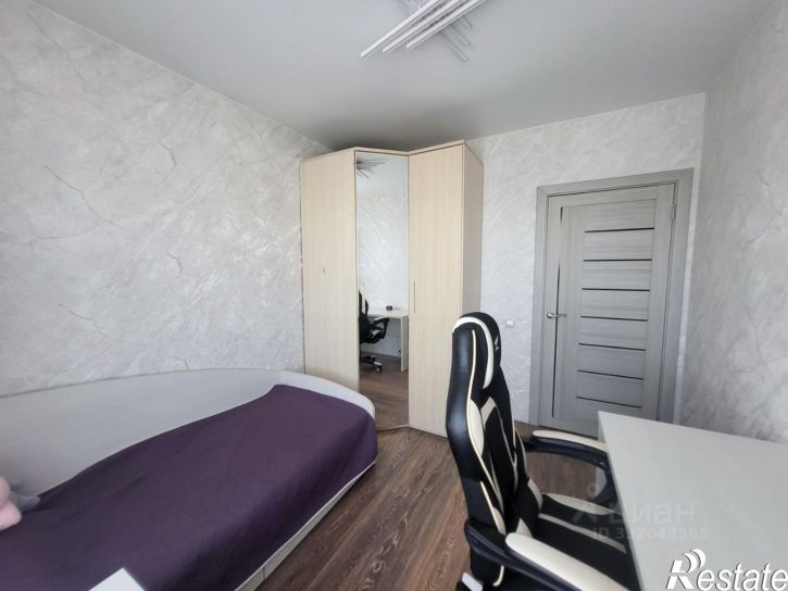 4-комн квартира Взлётная улица, 38,  д. 38