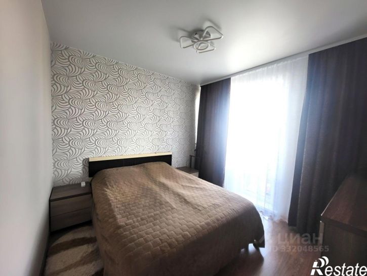 4-комн квартира Взлётная улица, 38,  д. 38