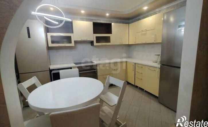 3-комн квартира ул Солнечная Поляна, 105,  д. 105