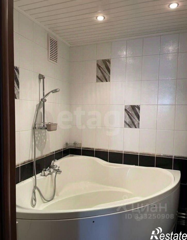 2-комн квартира Павловский тракт, 80,  д. 80