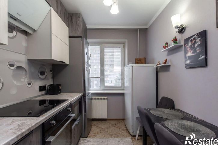 3-комн квартира ул Шумакова, 58,  д. 58