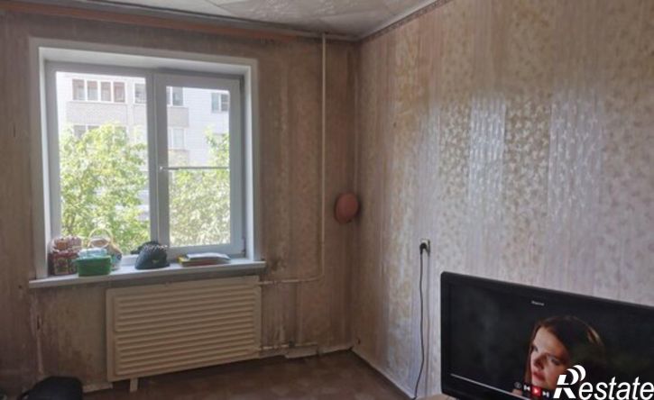 3-комн квартира ул Гущина, 77,  д. 77