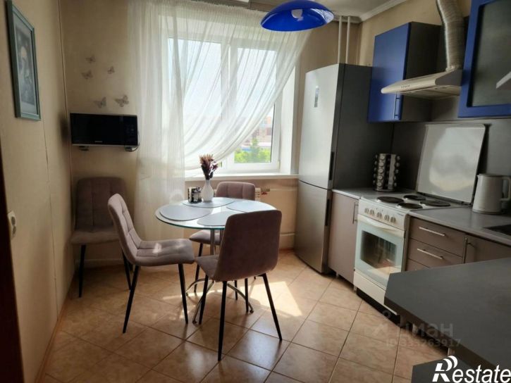 2-комн квартира улица Антона Петрова, 239,  д. 239