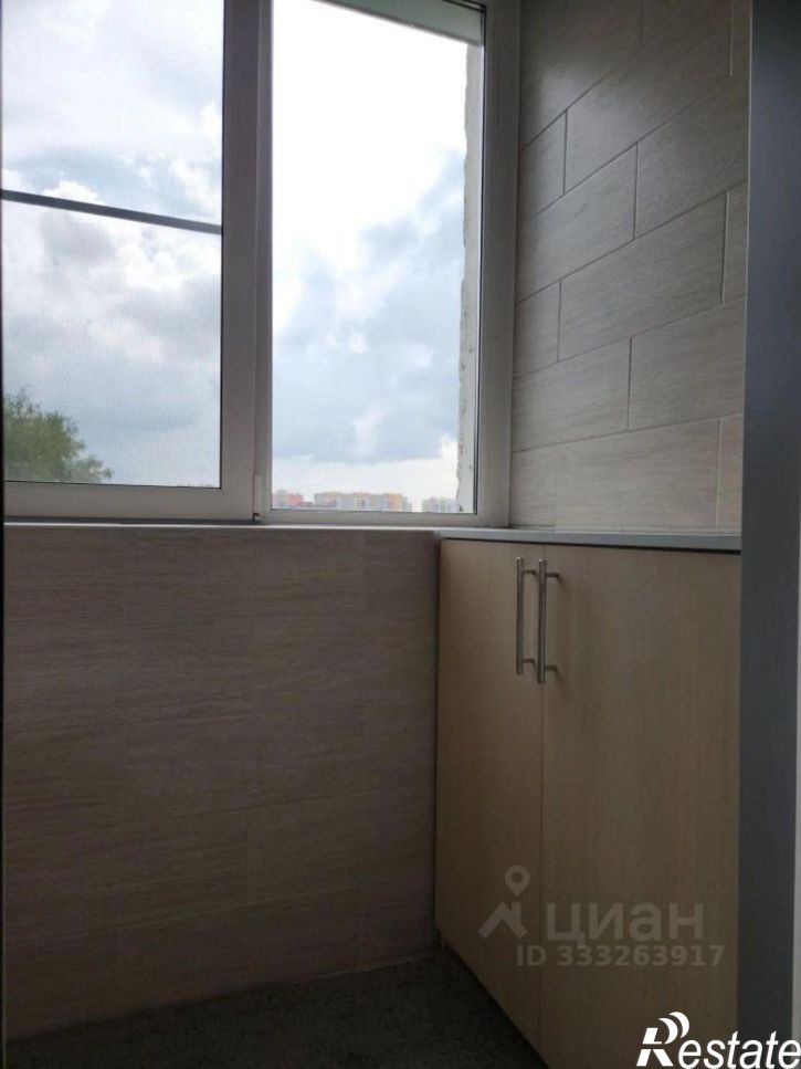 2-комн квартира улица Антона Петрова, 239,  д. 239
