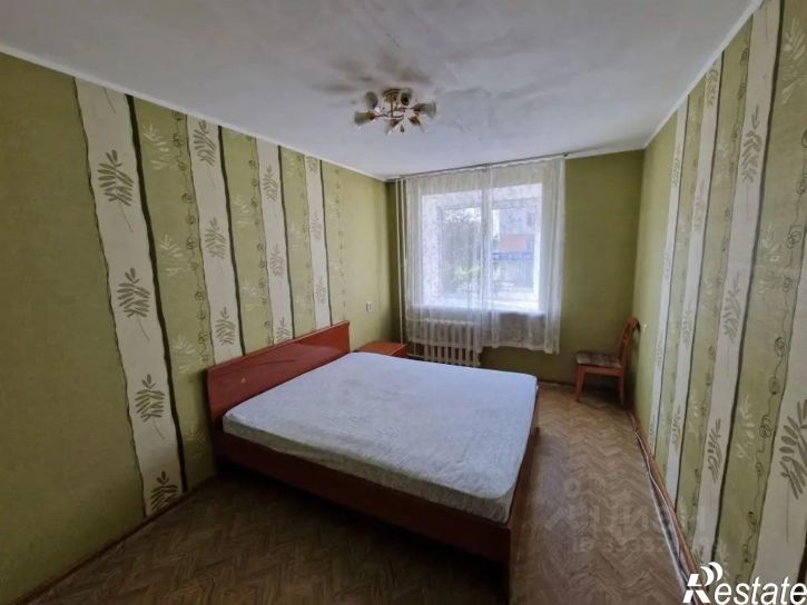 2-комн квартира Лазурная улица, 44,  д. 44