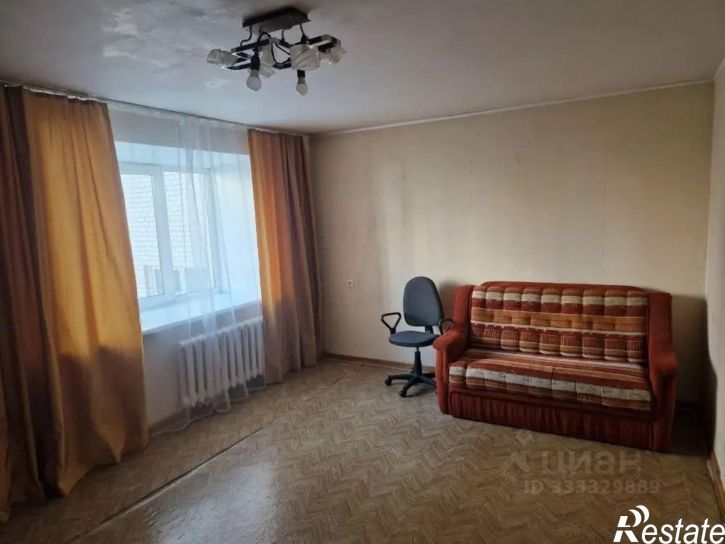 2-комн квартира Лазурная улица, 44,  д. 44