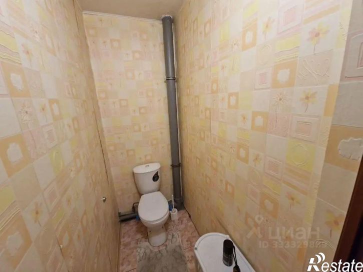 2-комн квартира Лазурная улица, 44,  д. 44