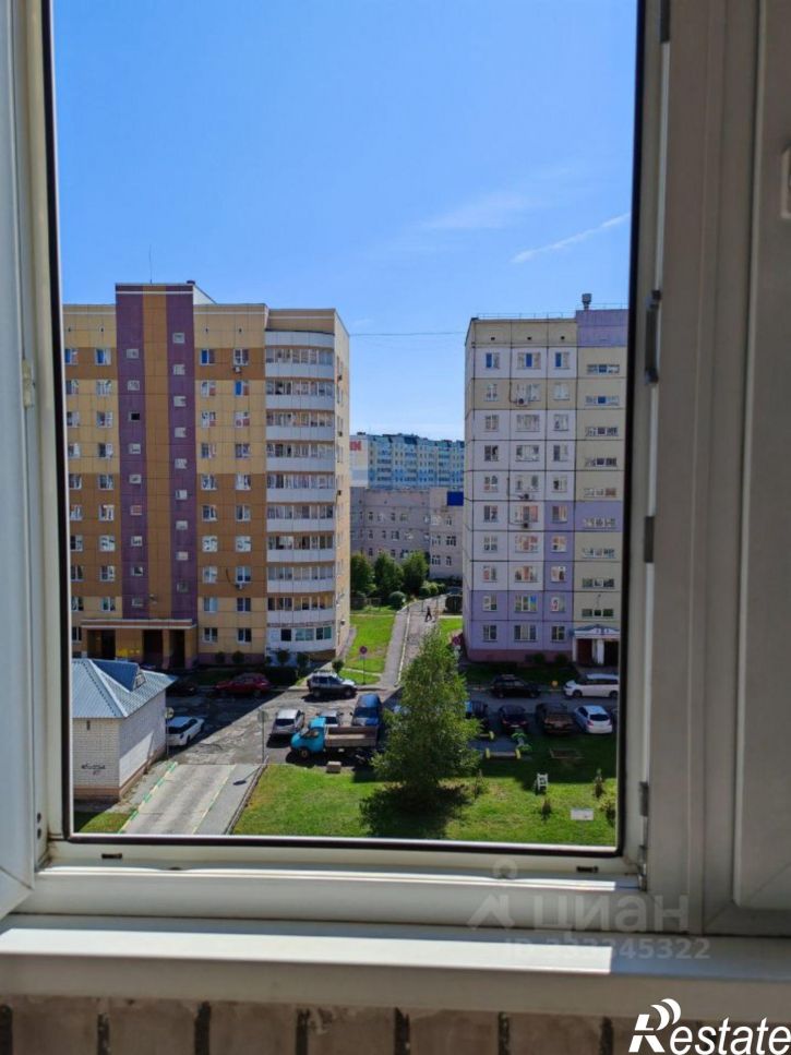 2-комн квартира Взлётная улица, 13,  д. 13