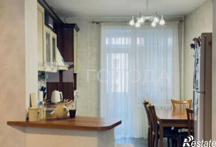 4-комн квартира Комсомольский проспект, 40,  д. 40