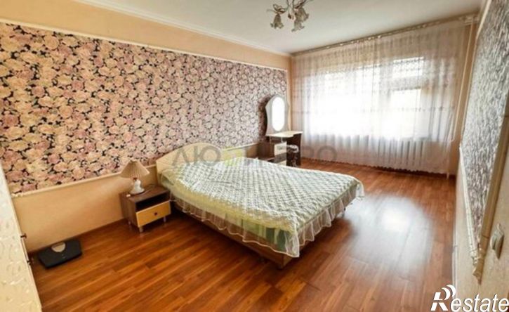 3-комн квартира улица Чкалова, 34,  д. 34