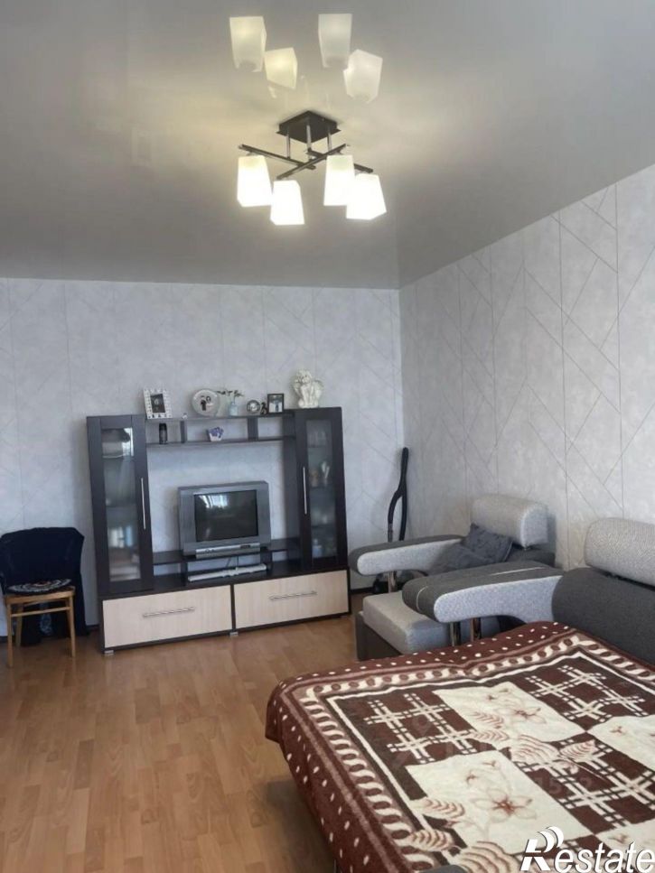 2-комн квартира улица Юрина, 202,  д. 202