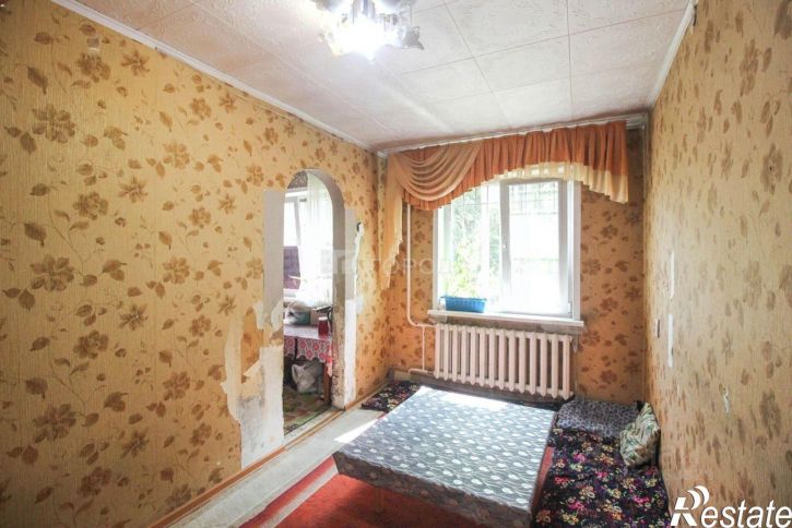 4-комн квартира улица Попова, 186,  д. 186