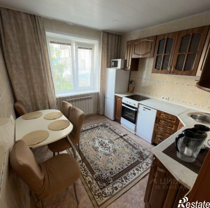 3-комн квартира улица Шумакова, 24,  д. 24