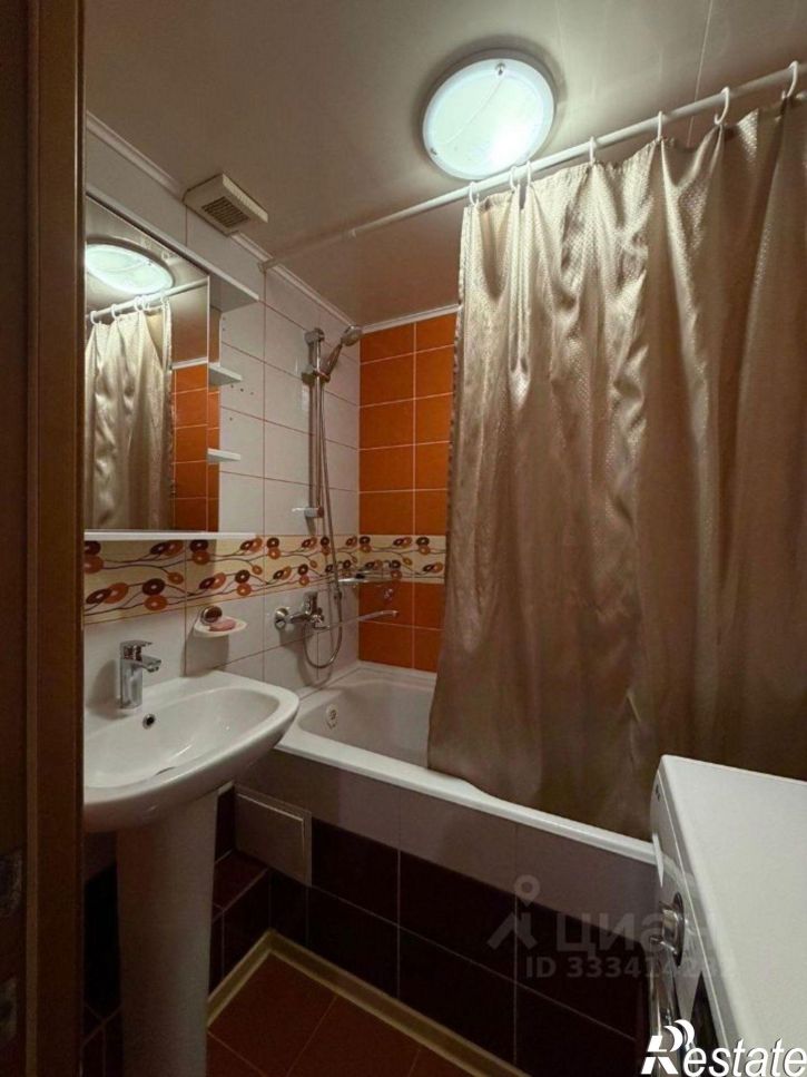 3-комн квартира ул Попова, 103/267,  д. 103/267