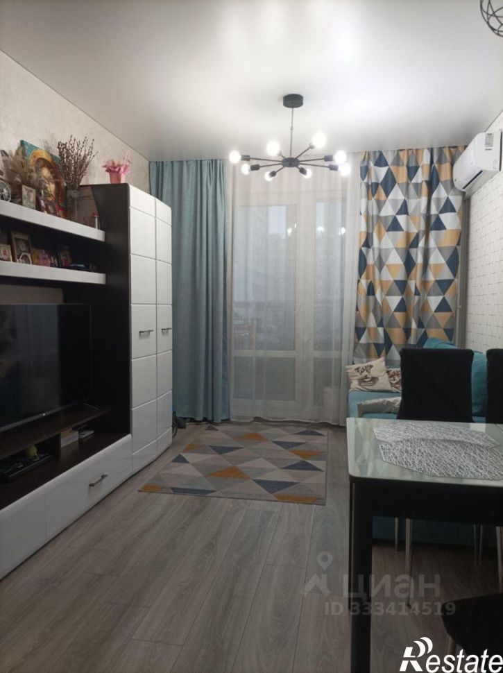 2-комн квартира ул Сергея Семенова, 4,  д. 4