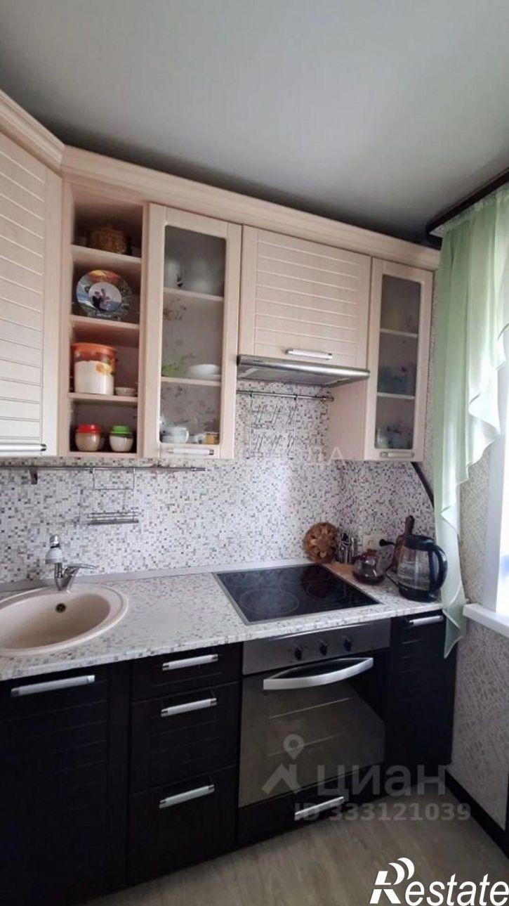 2-комн квартира проспект Космонавтов, 61Е,  д. 61Е