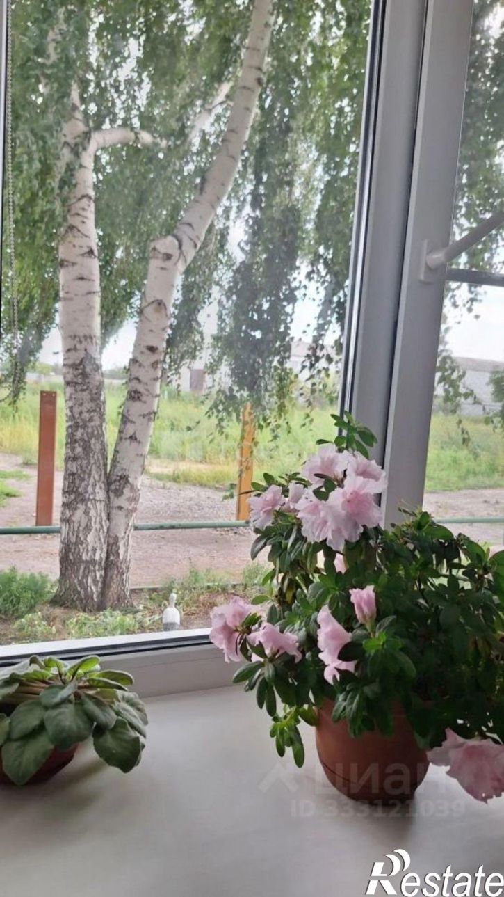 2-комн квартира проспект Космонавтов, 61Е,  д. 61Е