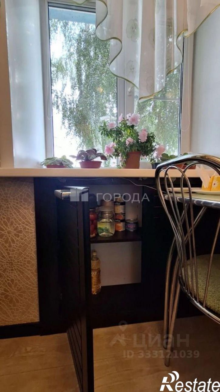 2-комн квартира проспект Космонавтов, 61Е,  д. 61Е