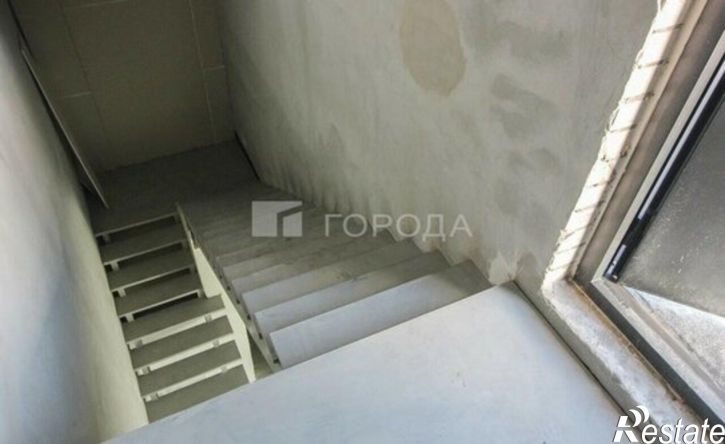 4-комн квартира улица Аванесова, 44,  д. 44