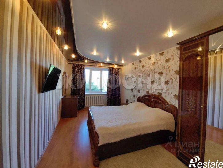 4-комн квартира ул Матросова, 10,  д. 10