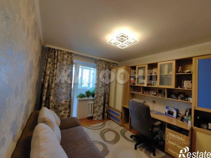 4-комн квартира ул Матросова, 10,  д. 10
