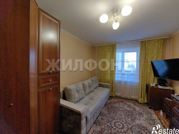 4-комн квартира ул Матросова, 10,  д. 10