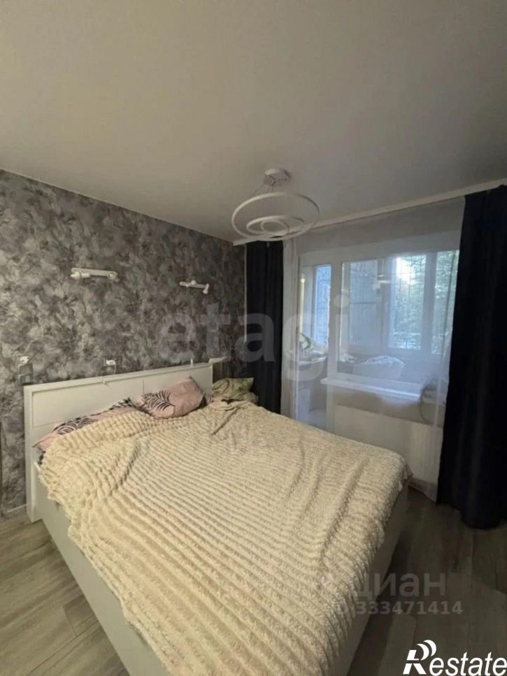 2-комн квартира ул Юрина, 204Б 1,  д. 204Б 1,  к. 1