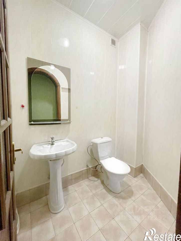 3-комн квартира улица Анатолия, 20,  д. 20