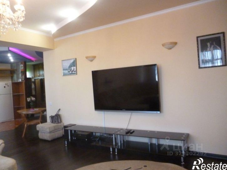 3-комн квартира улица Анатолия, 20,  д. 20