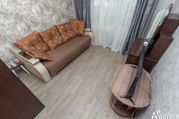 3-комн квартира ул Панфиловцев, 3,  д. 3