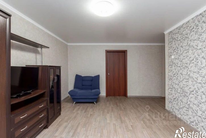 3-комн квартира ул Панфиловцев, 3,  д. 3